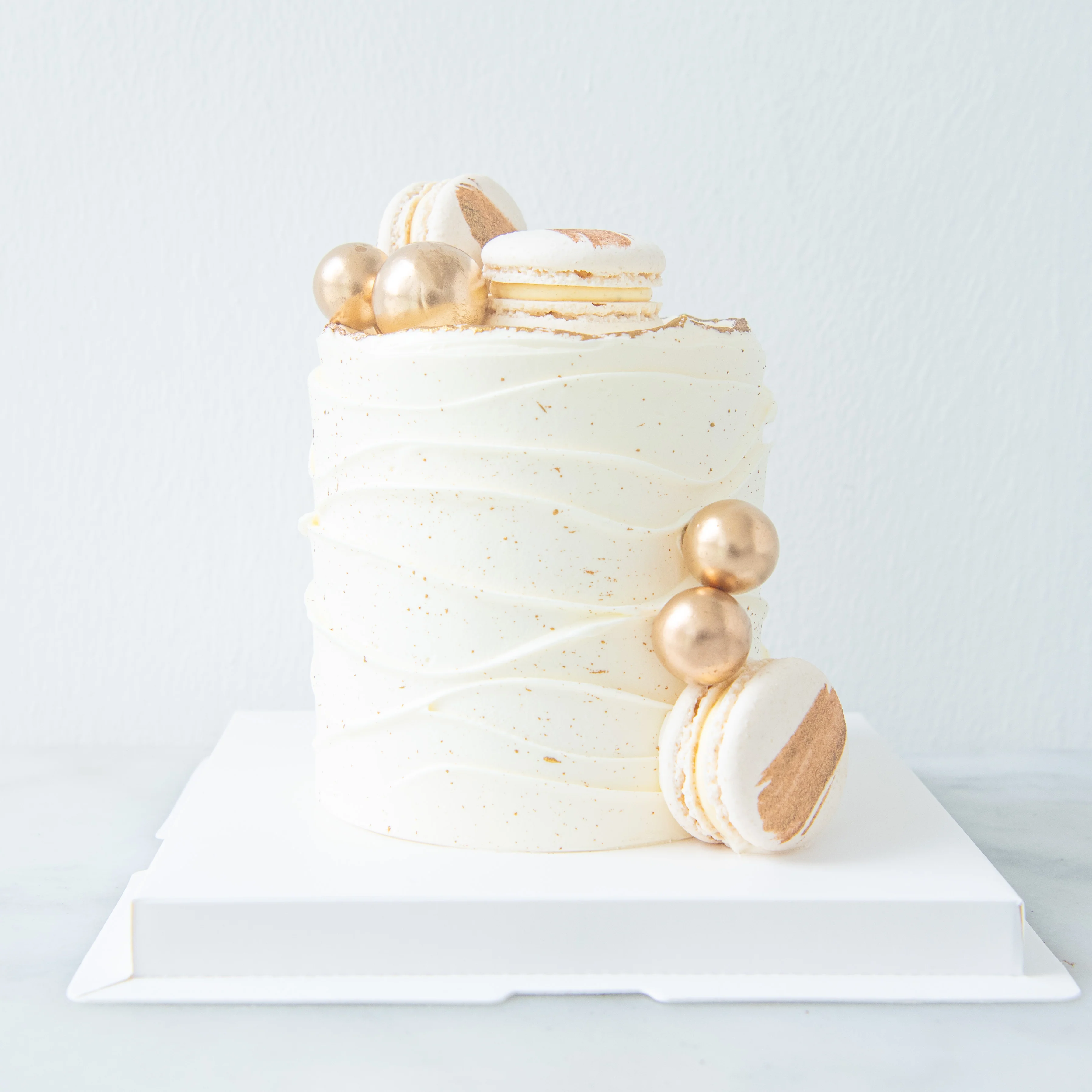 Order the Best Customized Cakes in Singapore – Made Your Way